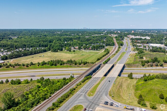 University City Boulevard is a straight shot from Harris-Houston to Uptown.