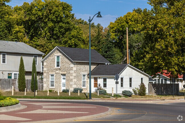 Goodnow Park offers mid-century homes like this one on the Bluemont roundabout.