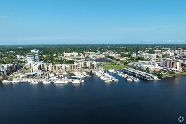 Waterfront properties and hotels for conventions are mainstays of Upper Downtown.