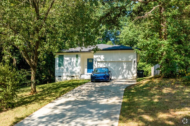 A newer simple built home style in the Idlewild South neighborhood of Charlotte.