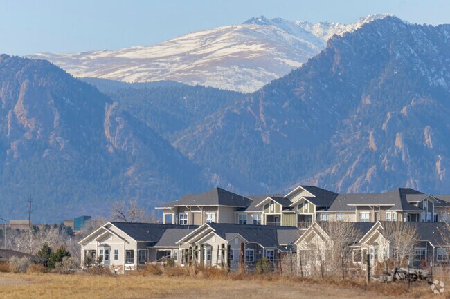 Broomfield's proximity to the foothills offers residents stunning views & outdoor adventure.