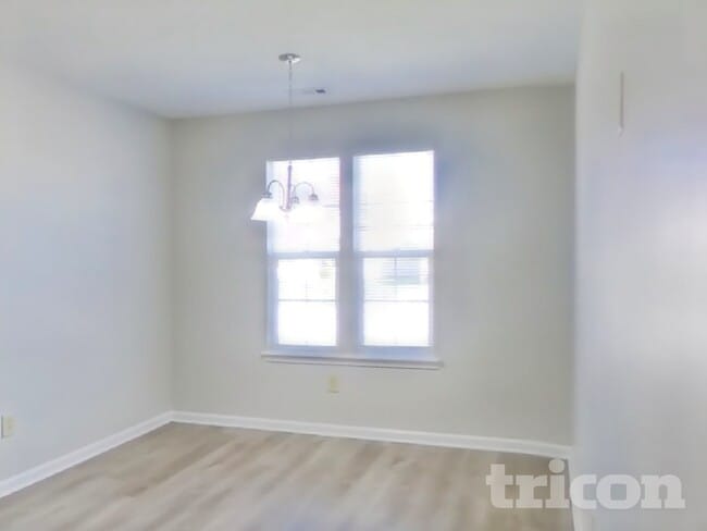 1039 Central Park Blvd S, Greenwood, IN 46143 - photo 5