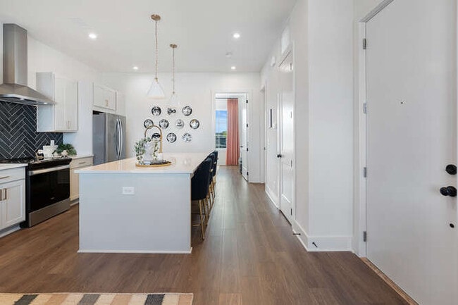 Longreen - Stack Residence unit 6, Atlanta, GA 30318 - photo 5