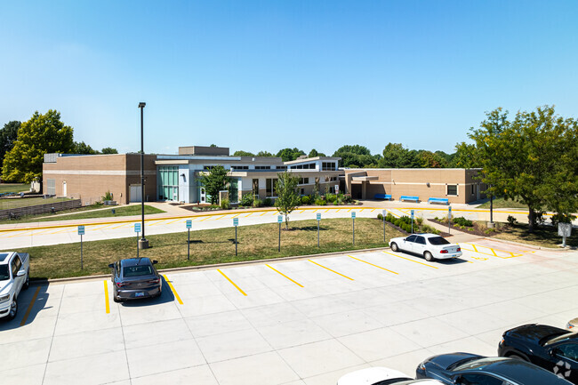 Overland Trail Elementary School