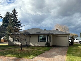 951 SW 13th St, Redmond, OR 97756