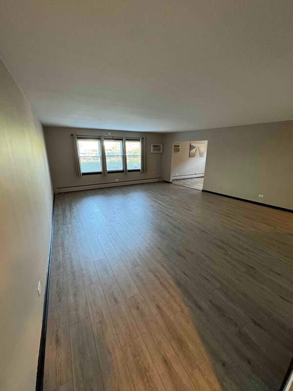 5916 N Odell Ave Unit 4A, Chicago, IL 60631