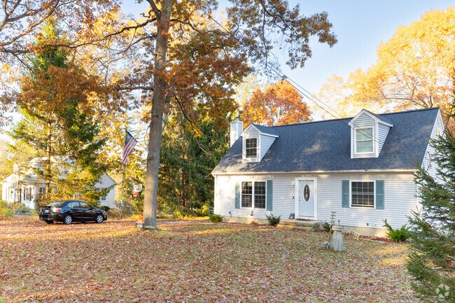 Cape Cod style homes fit nicely into the variety of homes in Bishop Heights.