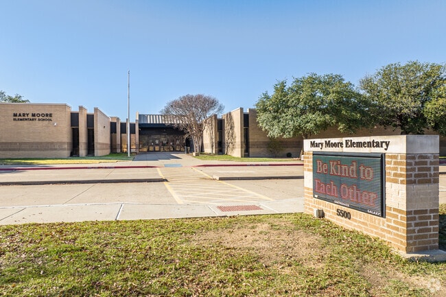 Students living in Arlington, TX may attend Mary Moore Elementary School.