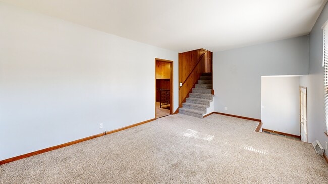 319 E Northfield Blvd, Murfreesboro, TN 37130 - photo 3