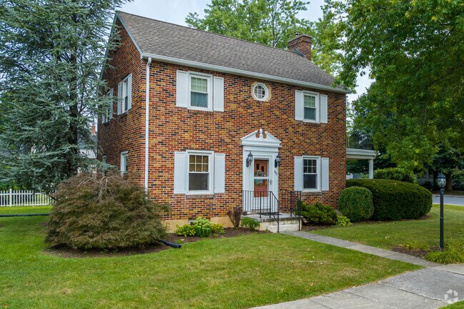 Traditional colonial homes are prevalent in Hummelstown.
