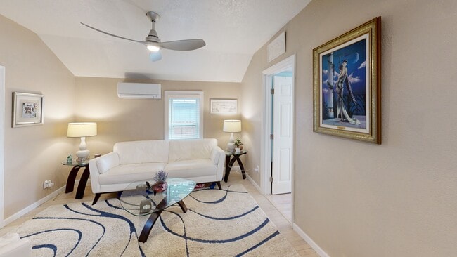 2070 29th Ave N, Saint Petersburg, FL 33713 - photo 2