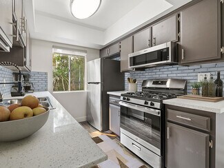 5415-5425 Sepulveda Blvd, Sherman Oaks, CA 91411