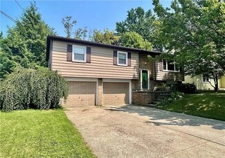 4135 Briggs Ave, Erie, PA 16504