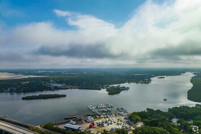 Great Palm River Point is nestled along the Alafia River at its southernmost point.