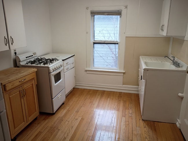 6 Serrell Ave unit 2, Binghamton, NY 13905 - photo 5