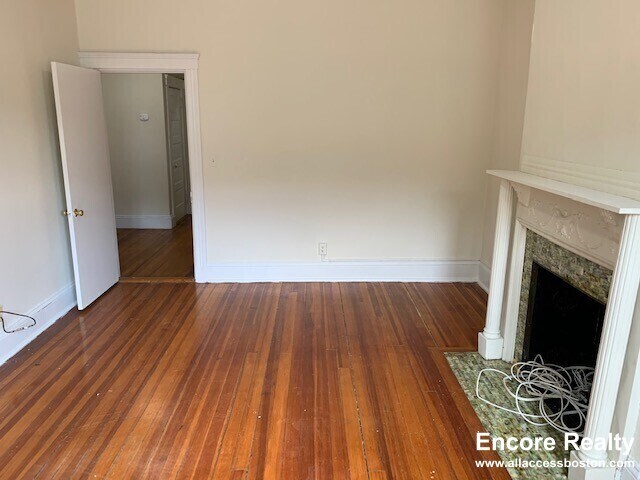 1377 Commonwealth Ave unit 11, Allston, MA 02134 - photo 5