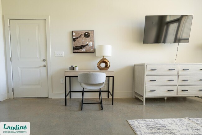 404 W 26th St unit 8104, Charlotte, NC 28206 - photo 5