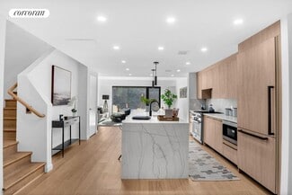 28 Huntington St, Brooklyn, NY 11231