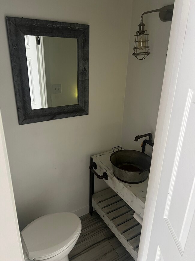 1/2 bath main level