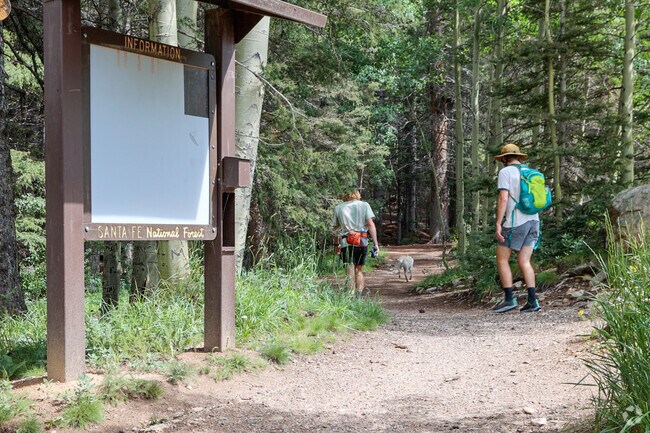 If you fancy a hike, Encantado is near plenty of trails that lead into the mountains.