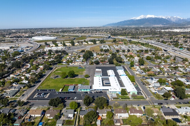 The Davidson Elementary School serves children in grades K-5 in the Muscupiable neighborhood.