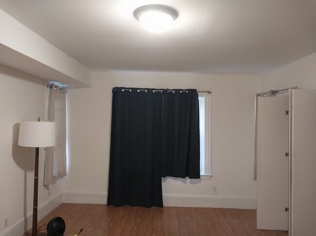 51 Claremont St unit 2, Malden, MA 02148 - photo 7