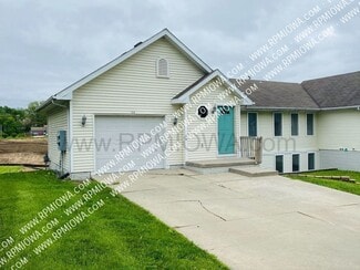 145 Christie Ln Unit 145 Christie Lane, Pleasant Hill, IA 50327