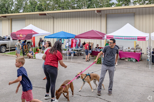 Christmas In July At Lake Tribe Brewing Company in Tallahassee is a dog friendly event.