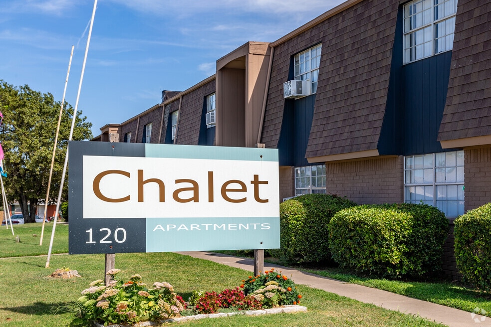 Chalet Apartments, Moore, OK 73160 - photo 1