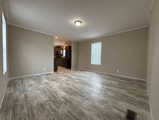 11783 Cascade Cir, Bruce Township, MI 48065 - photo 2