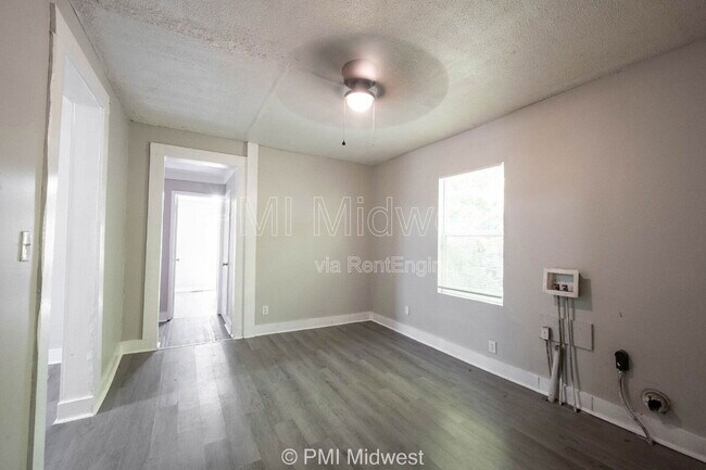 445 W 29th St, Indianapolis, IN 46208 - photo 6