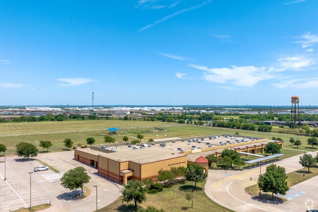 Cesar Chavez Primary School in Fort Worth has plenty of space for students.