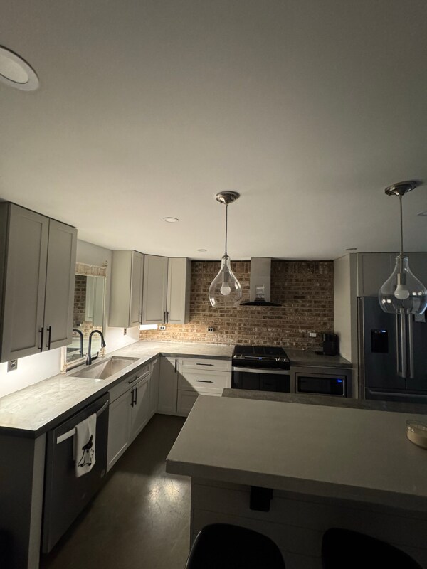 869 Starr Hill Rd, Paducah, KY 42003