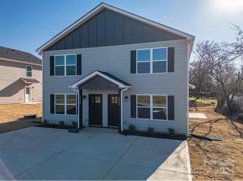 30 24th St NW, Hickory, NC 28601 - photo 1