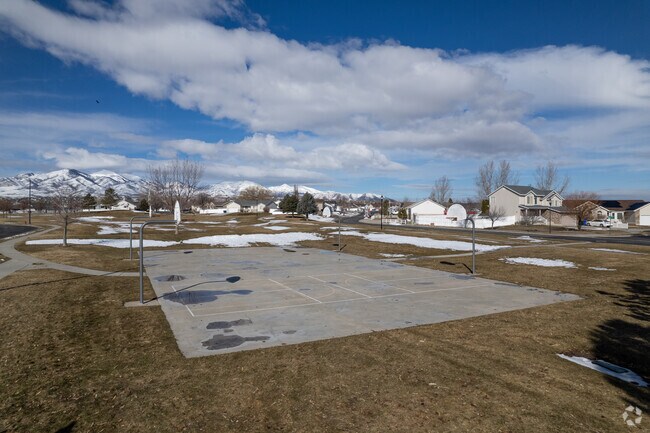 Shoot some hoops with friends at Shadow Mountain Park in the Shadow Mountain neighborhood.