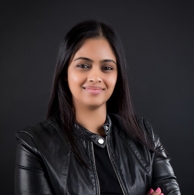 Agent Photo