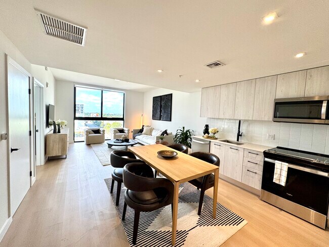 242 NW 32nd St unit A10, Miami, FL 33127 - photo 2