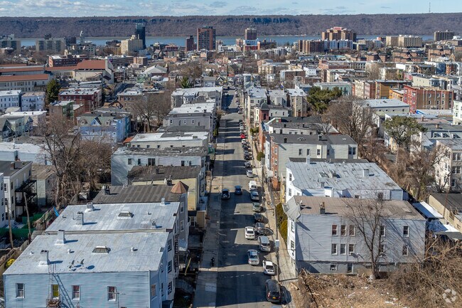 Nodine Hill is in close proximity to downtown Yonkers and the Hudson River.