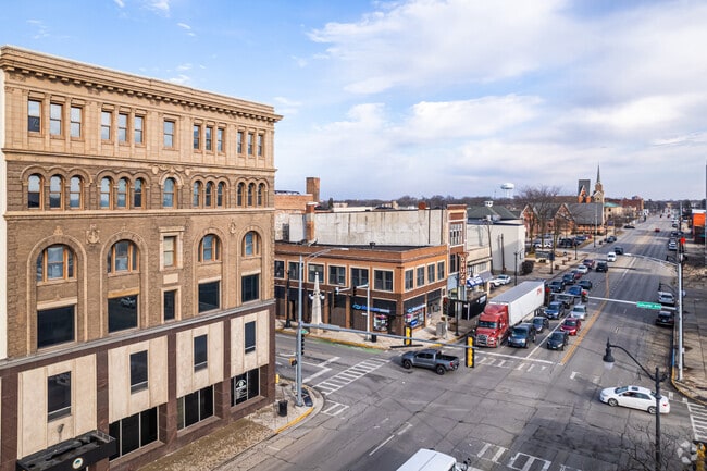 60 miles south of downtown Chicago, Kankakee is a respite from the big city and the suburbs.