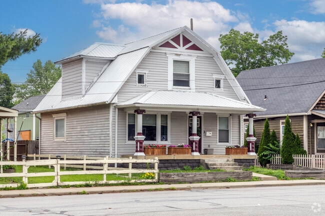 Bates Hendricks features a number of Dutch colonial homes.