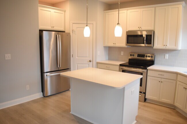 4624 Runaway Bay Ln, Wilmington, NC 28405 - photo 6