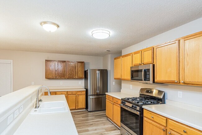 6056 Ricker Rd, Raleigh, NC 27610 - photo 7