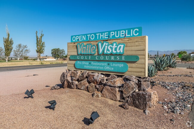 Valle Vista Country Club is a 18-hole Championship Golf Course at the Heart of Route 66.