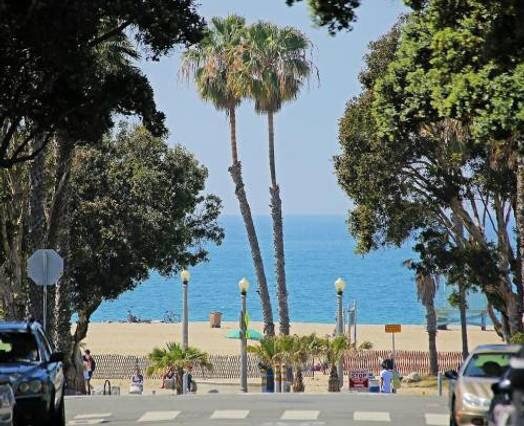 159 Hollister Ave unit 8, Santa Monica, CA 90405 - photo 3