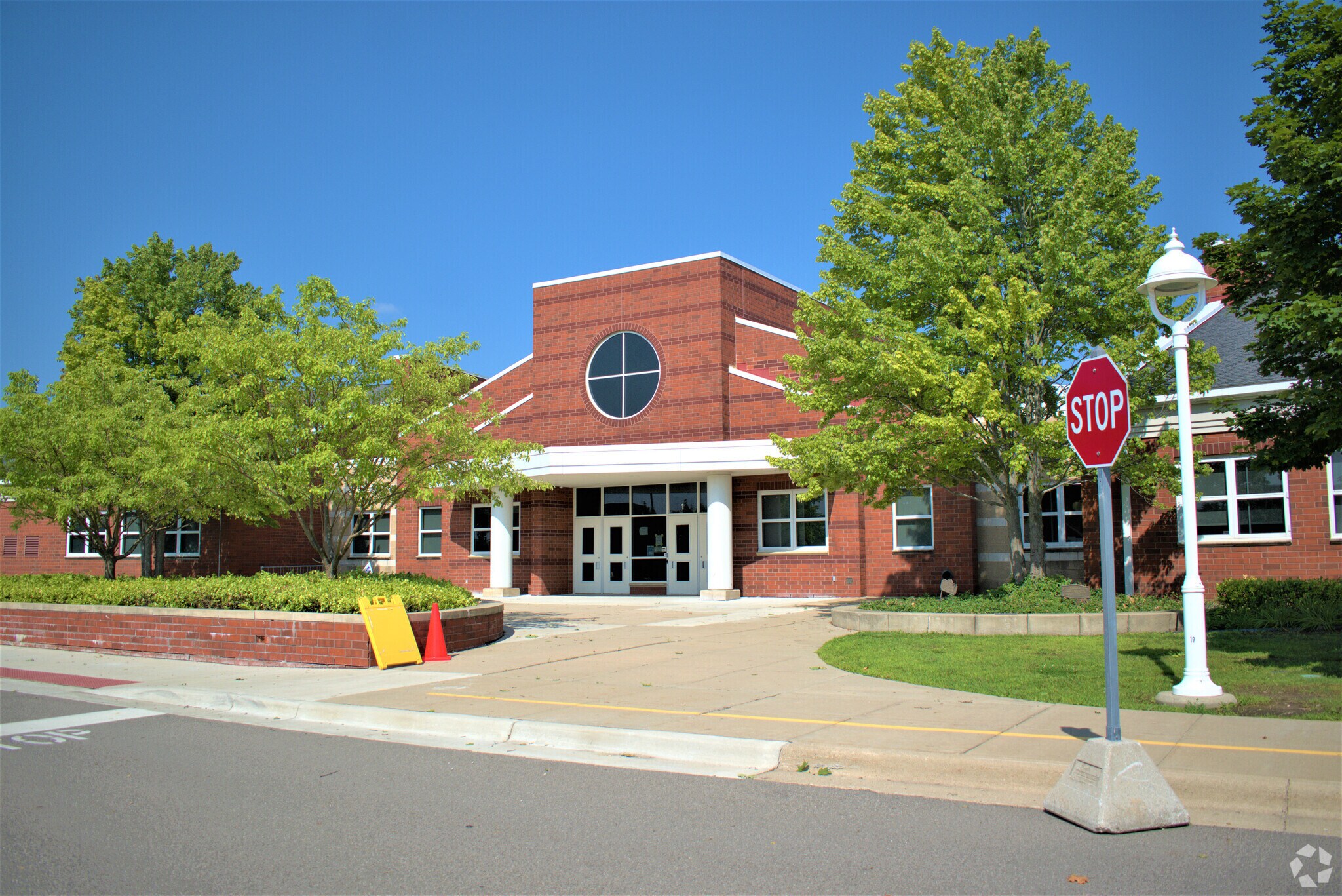 About Lyon Schools, Demographics, Things to Do