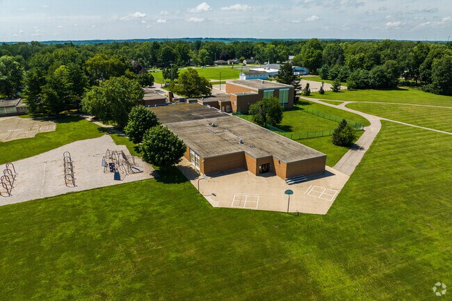 Spring Valley Center for Exploration has a student population of 281.