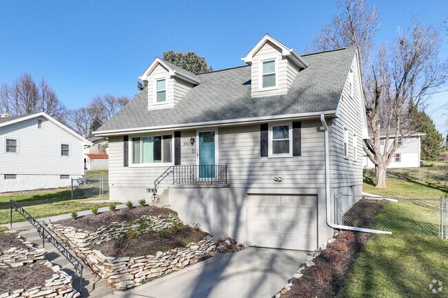 You will find many smaller home options in the Elkhorn neighbrohood.