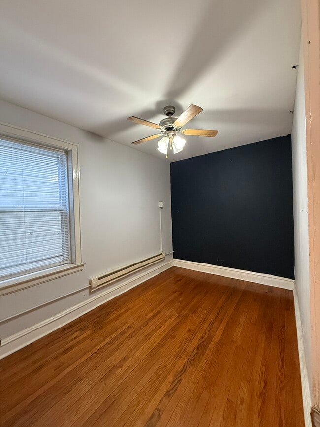 5207 S Artesian Ave unit 1, Chicago, IL 60632 - photo 4