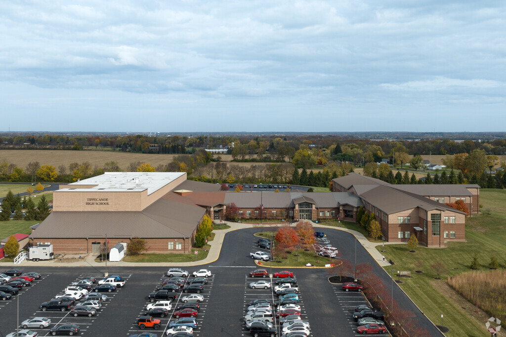 Tippecanoe High School in Tipp City, Ohio is the only high school in Tipp City.