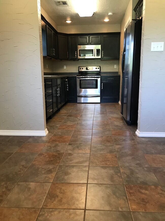 2349 Houston Ave, Norman, OK 73071 - photo 5